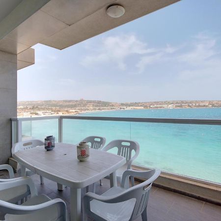 Beachfront Pretty Holiday Home Mellieħa Buitenkant foto